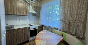 2-к квартира, вторичка, 42м2, 3/4 этаж