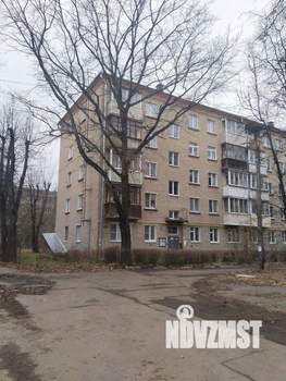 2-к квартира, вторичка, 42м2, 3/5 этаж