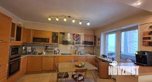 3-к квартира, вторичка, 104м2, 7/17 этаж