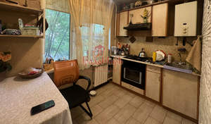 2-к квартира, вторичка, 43м2, 1/5 этаж