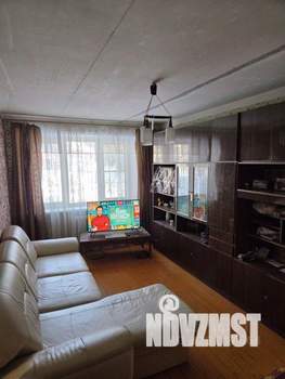 3-к квартира, вторичка, 61м2, 1/5 этаж