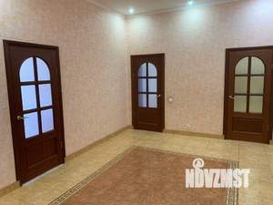 4-к квартира, вторичка, 270м2, 2/6 этаж