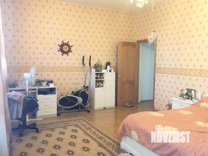 3-к квартира, вторичка, 118м2, 8/8 этаж