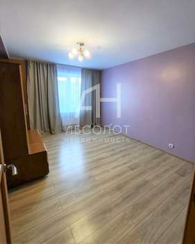 3-к квартира, вторичка, 68м2, 1/17 этаж