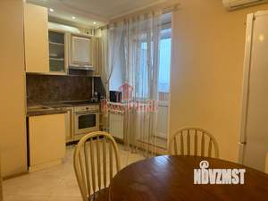 2-к квартира, вторичка, 57м2, 11/17 этаж