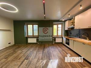 2-к квартира, вторичка, 52м2, 1/3 этаж