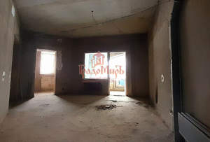 3-к квартира, вторичка, 95м2, 1/9 этаж