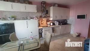 3-к квартира, вторичка, 100м2, 10/17 этаж