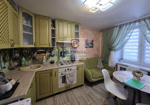 2-к квартира, вторичка, 55м2, 1/5 этаж