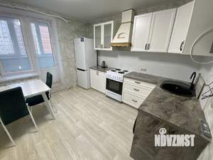 2-к квартира, вторичка, 74м2, 5/17 этаж