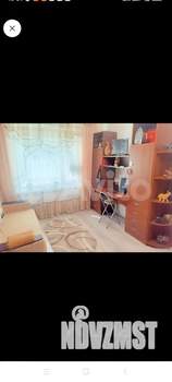 2-к квартира, вторичка, 42м2, 1/5 этаж