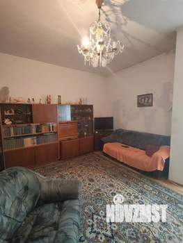 2-к квартира, вторичка, 61м2, 3/8 этаж