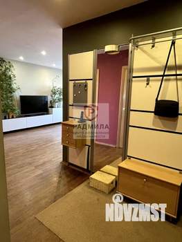 4-к квартира, вторичка, 109м2, 9/9 этаж