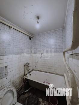 2-к квартира, вторичка, 42м2, 1/5 этаж