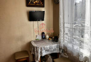 2-к квартира, вторичка, 42м2, 1/5 этаж