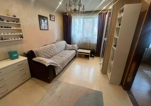 3-к квартира, вторичка, 60м2, 3/5 этаж