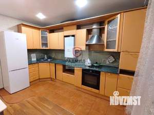 4-к квартира, вторичка, 108м2, 5/6 этаж