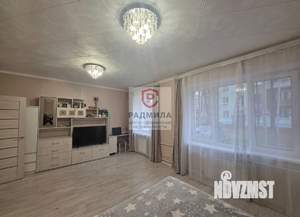 3-к квартира, вторичка, 81м2, 1/3 этаж