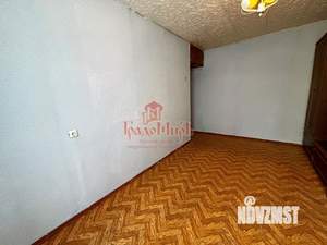 2-к квартира, вторичка, 45м2, 1/9 этаж