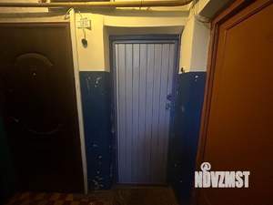 2-к квартира, вторичка, 40м2, 1/4 этаж