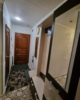 3-к квартира, вторичка, 56м2, 1/5 этаж