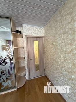 2-к квартира, вторичка, 42м2, 1/4 этаж