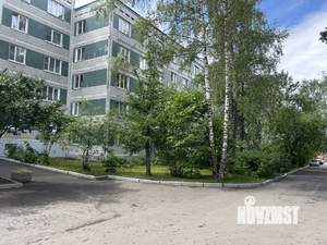 4-к квартира, вторичка, 60м2, 1/5 этаж