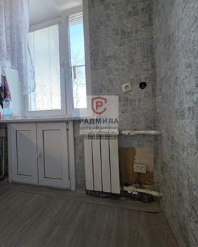 2-к квартира, вторичка, 42м2, 4/4 этаж