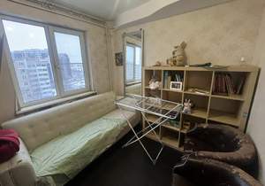 4-к квартира, вторичка, 67м2, 9/9 этаж