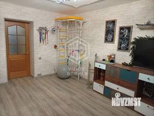 2-к квартира, вторичка, 55м2, 1/5 этаж