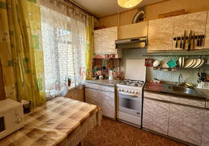 3-к квартира, вторичка, 63м2, 3/5 этаж