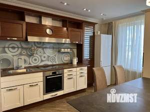 2-к квартира, вторичка, 101м2, 15/19 этаж