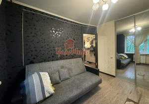 2-к квартира, вторичка, 43м2, 1/5 этаж
