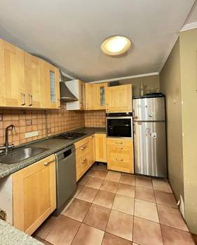 3-к квартира, вторичка, 110м2, 4/4 этаж