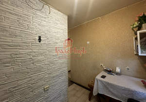 2-к квартира, вторичка, 43м2, 1/5 этаж