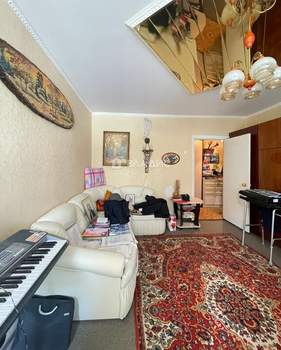 4-к квартира, вторичка, 77м2, 2/9 этаж