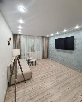 1-к квартира, вторичка, 44м2, 1/17 этаж