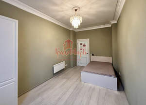 2-к квартира, вторичка, 63м2, 3/5 этаж