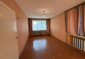 2-к квартира, вторичка, 40м2, 1/5 этаж