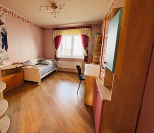 3-к квартира, вторичка, 104м2, 3/9 этаж