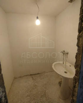 2-к квартира, вторичка, 55м2, 1/5 этаж