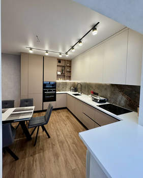 2-к квартира, вторичка, 58м2, 10/16 этаж