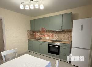 2-к квартира, вторичка, 74м2, 7/17 этаж