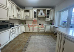 3-к квартира, вторичка, 119м2, 6/9 этаж