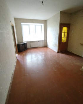 2-к квартира, вторичка, 41м2, 3/3 этаж