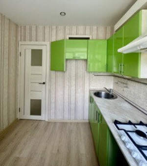 3-к квартира, вторичка, 42м2, 4/4 этаж