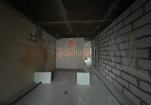 3-к квартира, вторичка, 78м2, 1/4 этаж