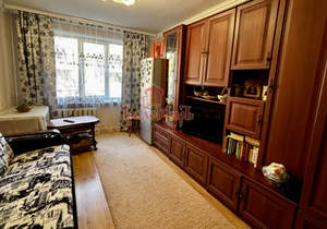 2-к квартира, вторичка, 42м2, 1/5 этаж