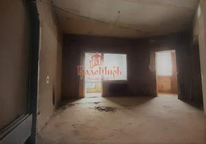 3-к квартира, вторичка, 95м2, 1/9 этаж