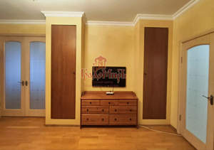 3-к квартира, вторичка, 80м2, 9/9 этаж